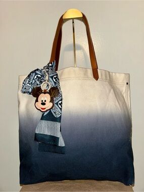 MADEWELL 13”X 14” Ivory & Blue Ombré Canvas Transport Tote Bag. LV Charm
